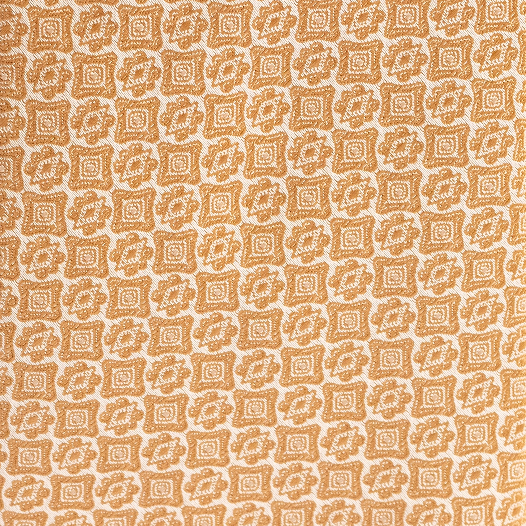 Patterned fabric with a重复的装饰性设计